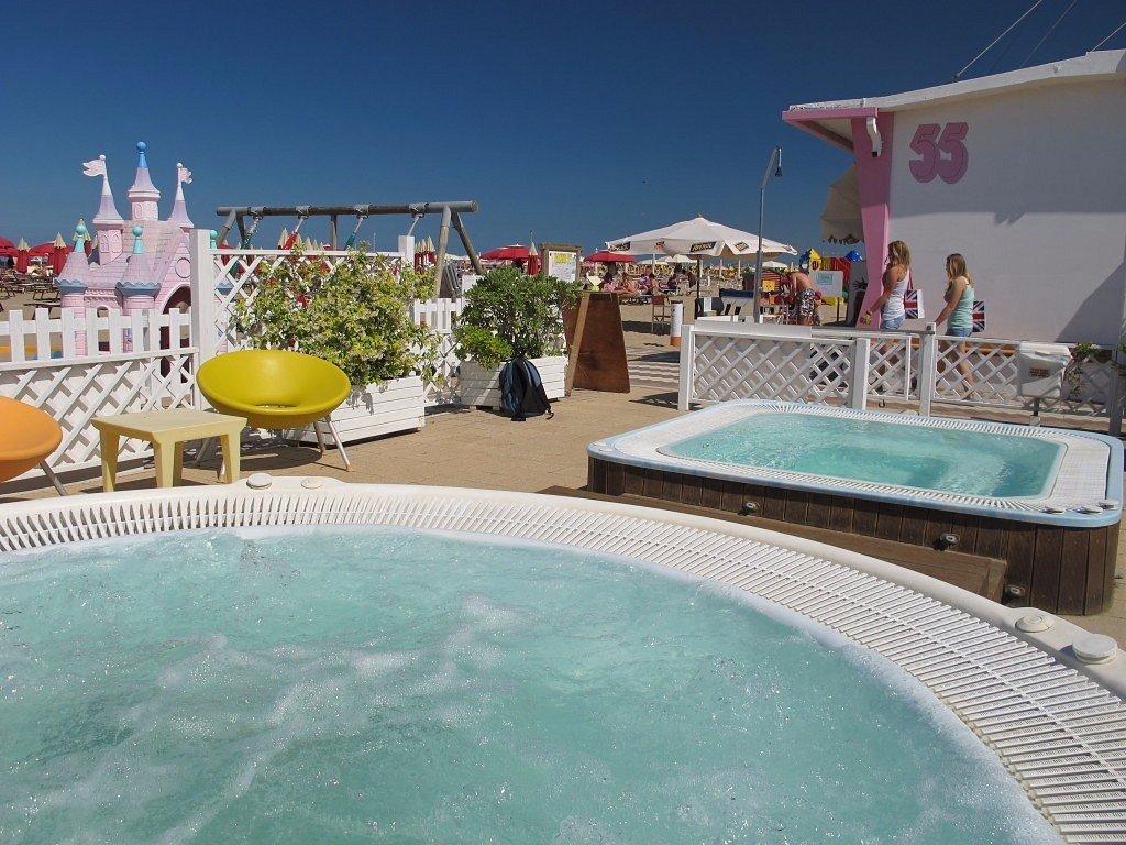 Hotel Aragosta Rimini Exterior photo